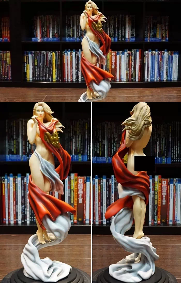 DC Comics Supergirl statue
