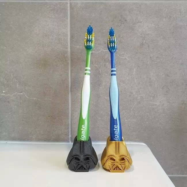 Darth Vader toothbrush holder