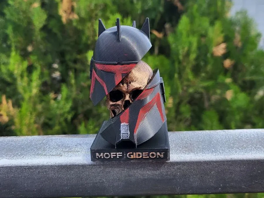 Moff Gideon helmet skull