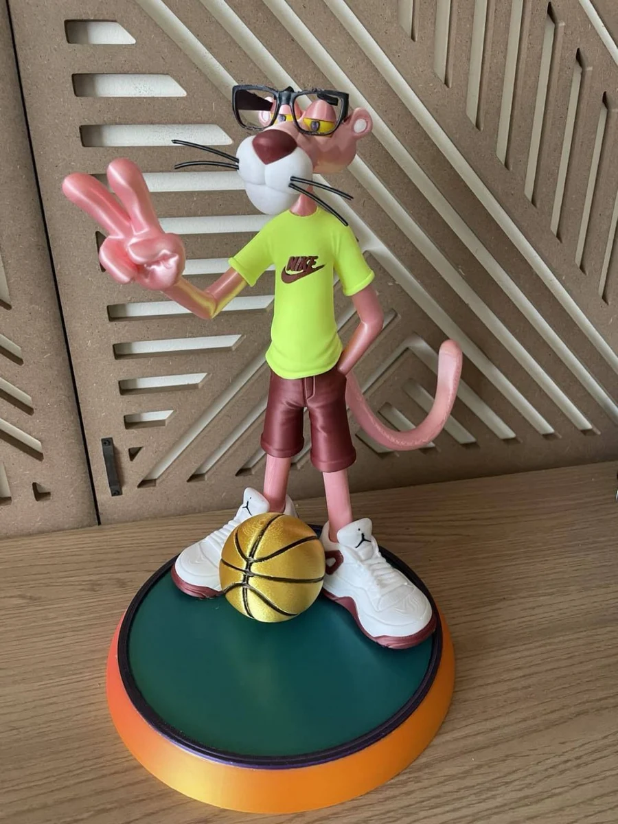 Pink Panther urban vibes