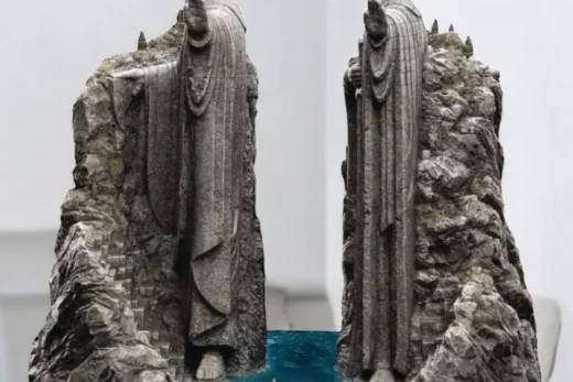Argonath Pillars of Kings – Lord of the Rings