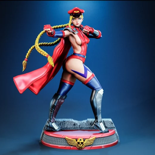Shadaloo Cammy statue