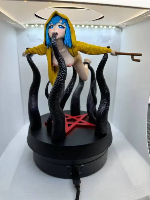 Freyas Fantasys Luce the Catholic Anime Girl